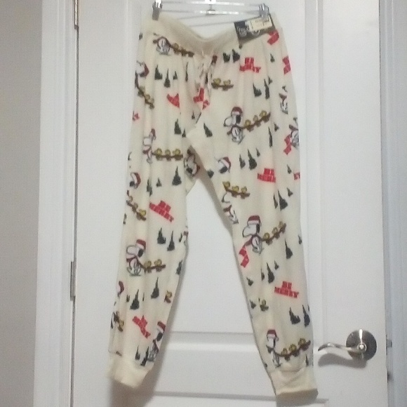 Pigiama Donna Peanuts Snoopy – Keep Calm And Hug On – Maglietta E Jogger Per San Valentino